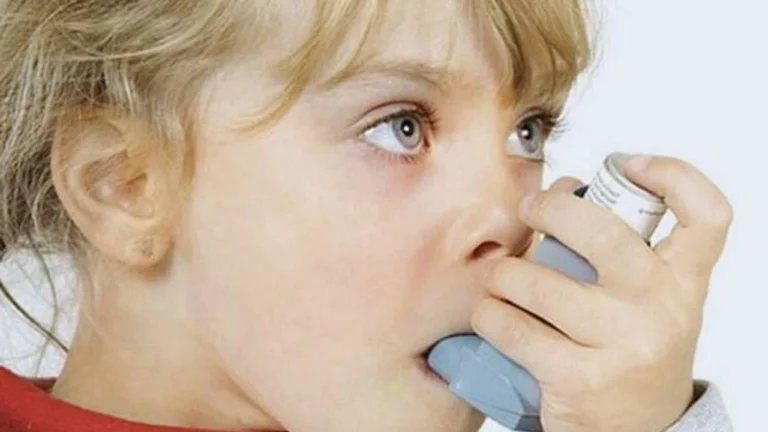 Çocuklarda Astım Nedir? Belirtileri ve Ailelerin Dikkat Etmesi Gerekenler